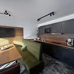 Home's Am Hof *