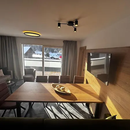 Home's Am Hof Apartment *