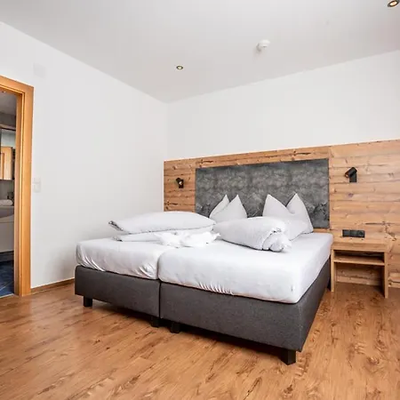 Home's Am Hof * Nauders