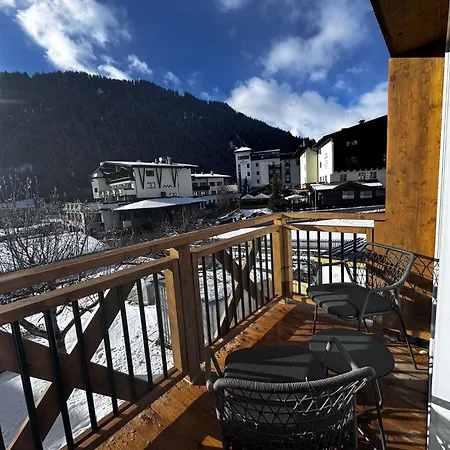 Home's Am Hof Nauders